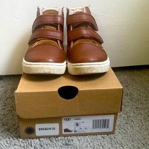 Size 8 Toddler Ugg shoes/boots